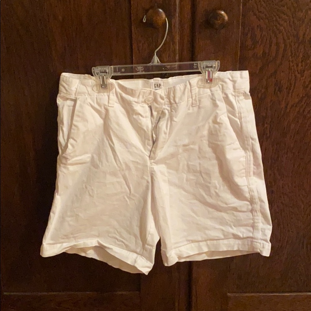 GAP Chino Shorts- White and Tan